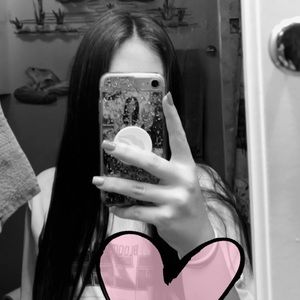 Meet your Posher, Kylee